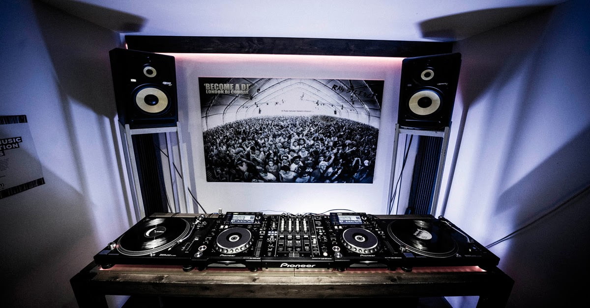 dj studio hire